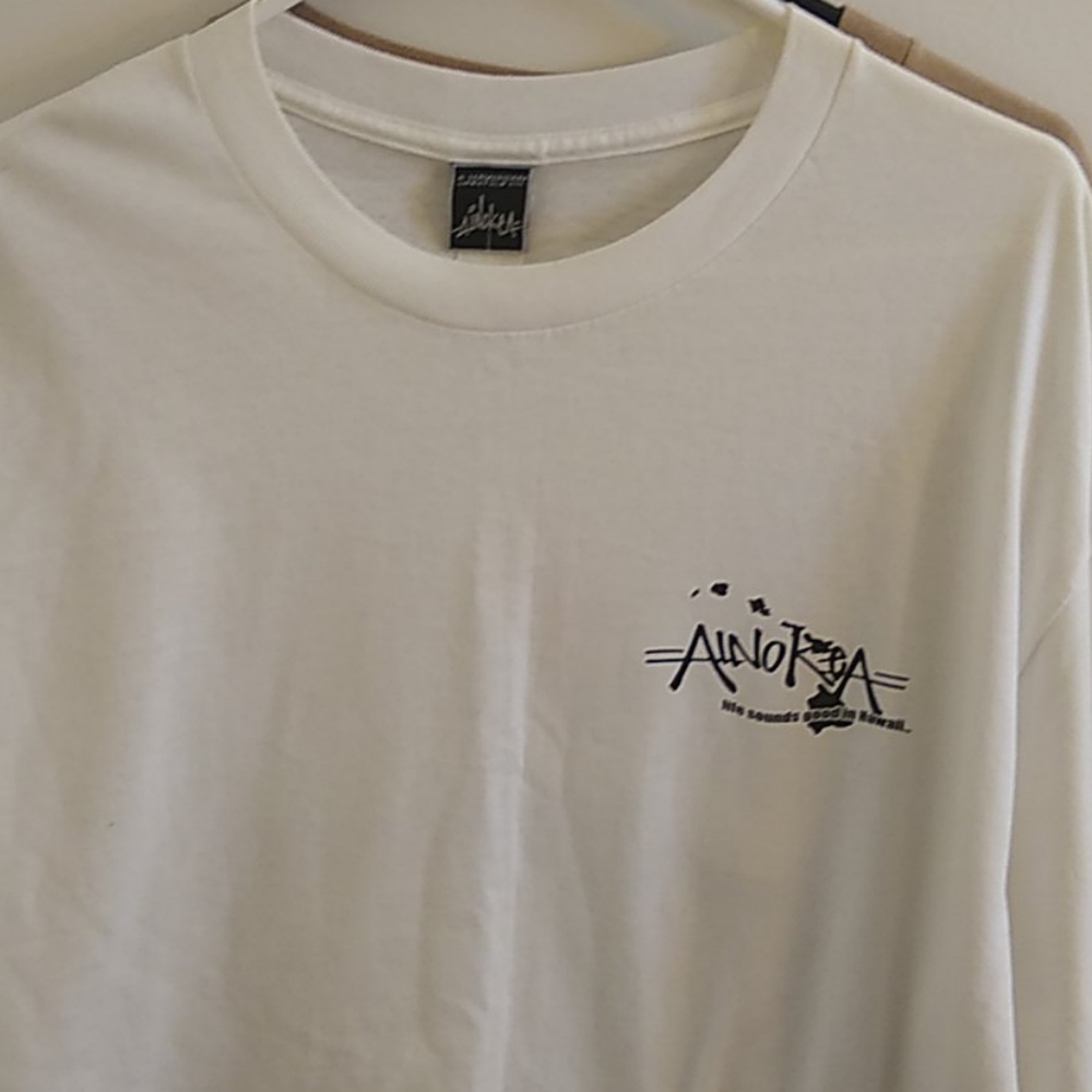 Ainokea long sleeve t-shirt new no tags